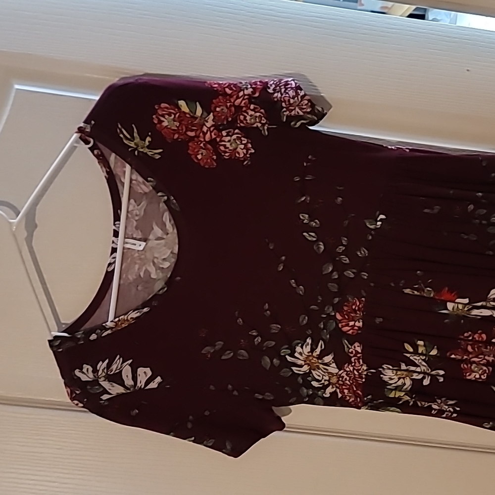 Dress - Picture 2 of 3